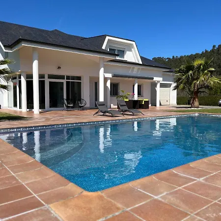 La Perla Con Piscina Privada Villa *